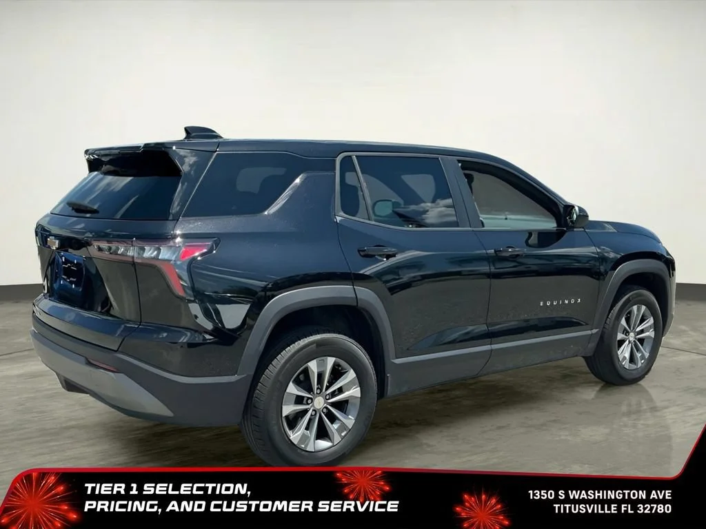 Used 2025 Mosaic Black Metallic Chevrolet LT image 11