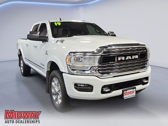 Used 2019 White Ram Limited image 7