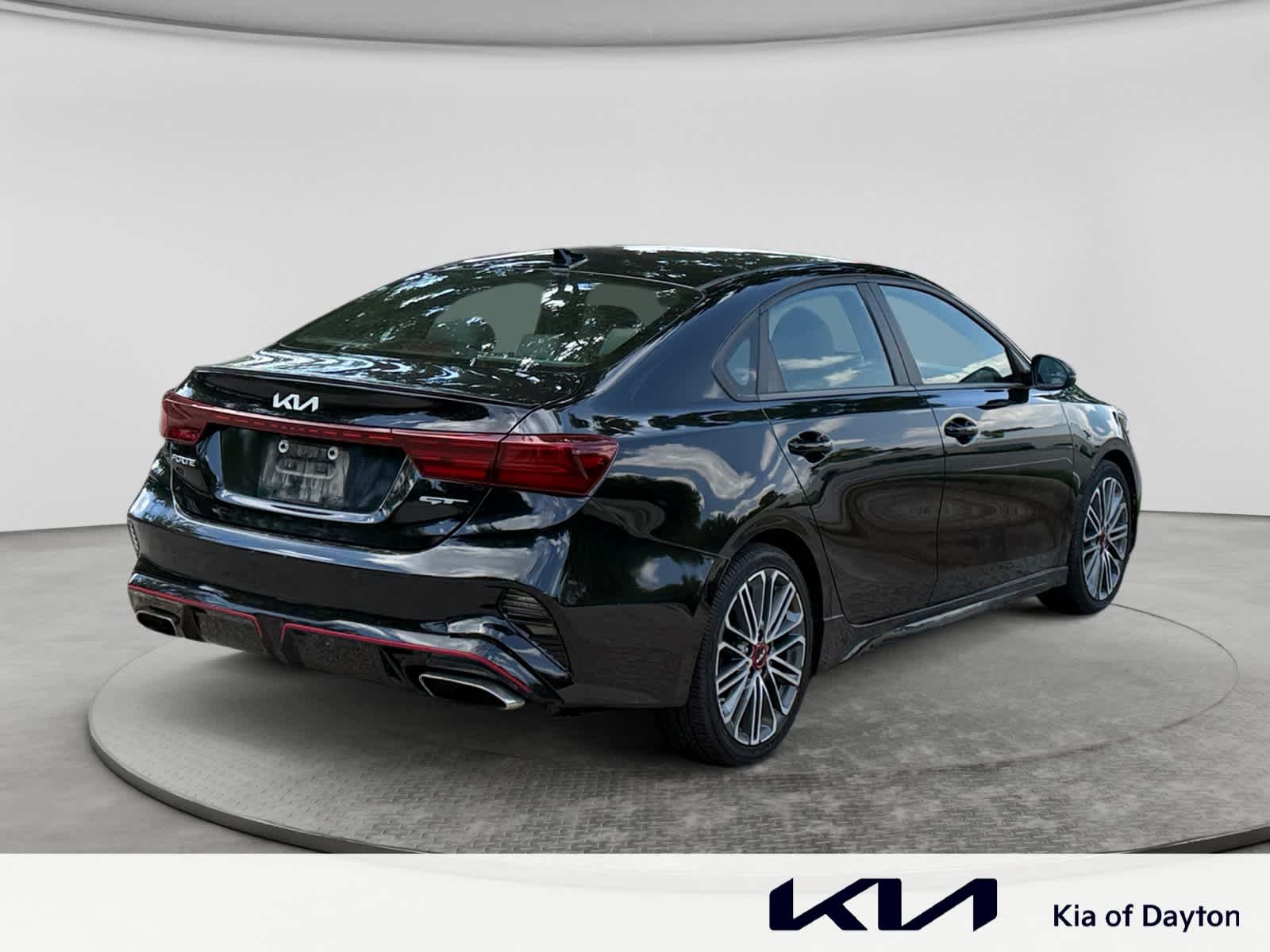Certified Used 2022 Aurora Black Kia GT image 5