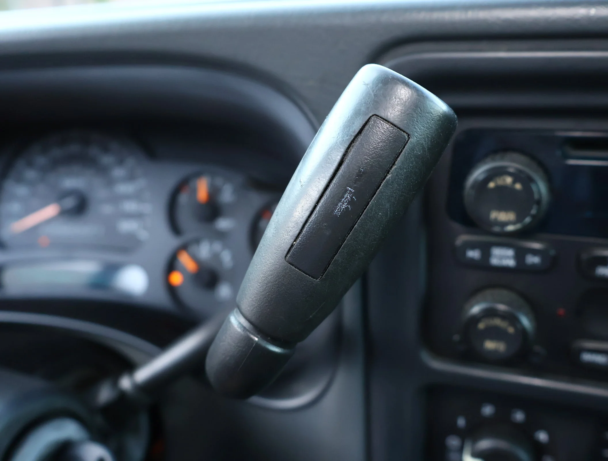Used 2007 Black Chevrolet LS image 12