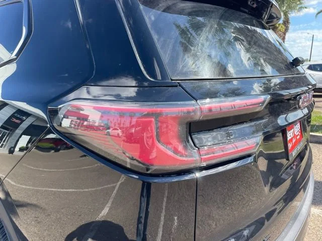 2026 GMC Acadia Elevation - Photo 10