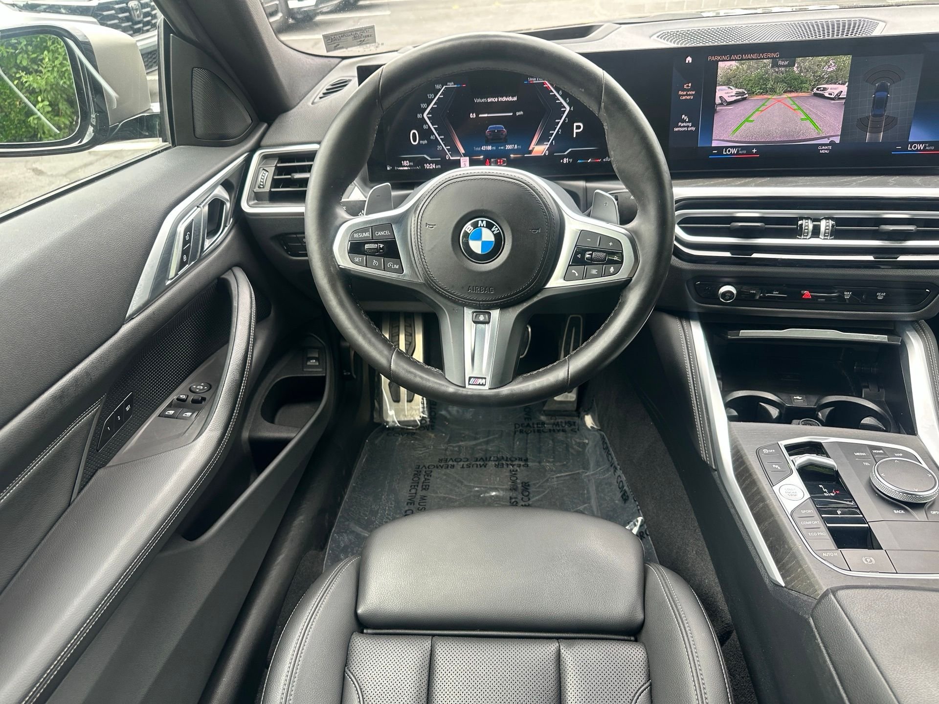 Used 2024 Black BMW M440i xDrive image 9
