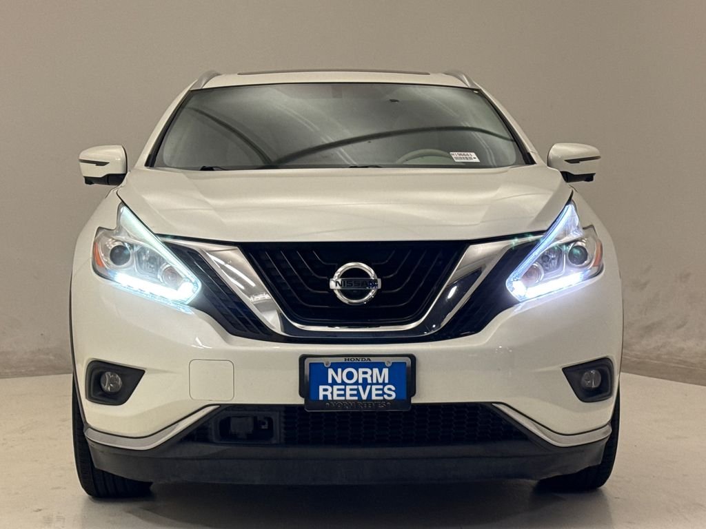 Used 2017 Pearl White Nissan SL image 3
