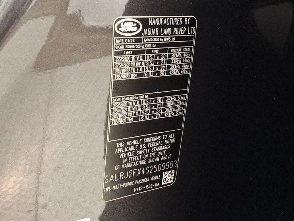 Certified Used 2025 Carpathian Gray Premium Metallic Land Rover S image 28