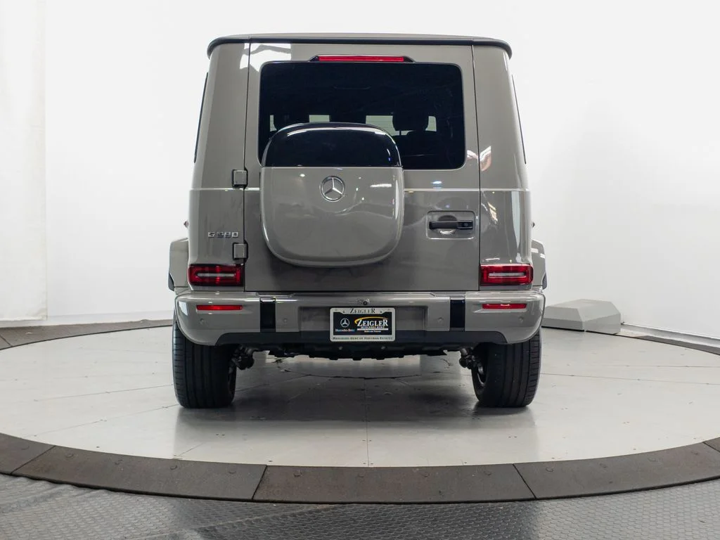 Used 2025 MANUFAKTUR Arabian Gray Mercedes-Benz G 580 image 31