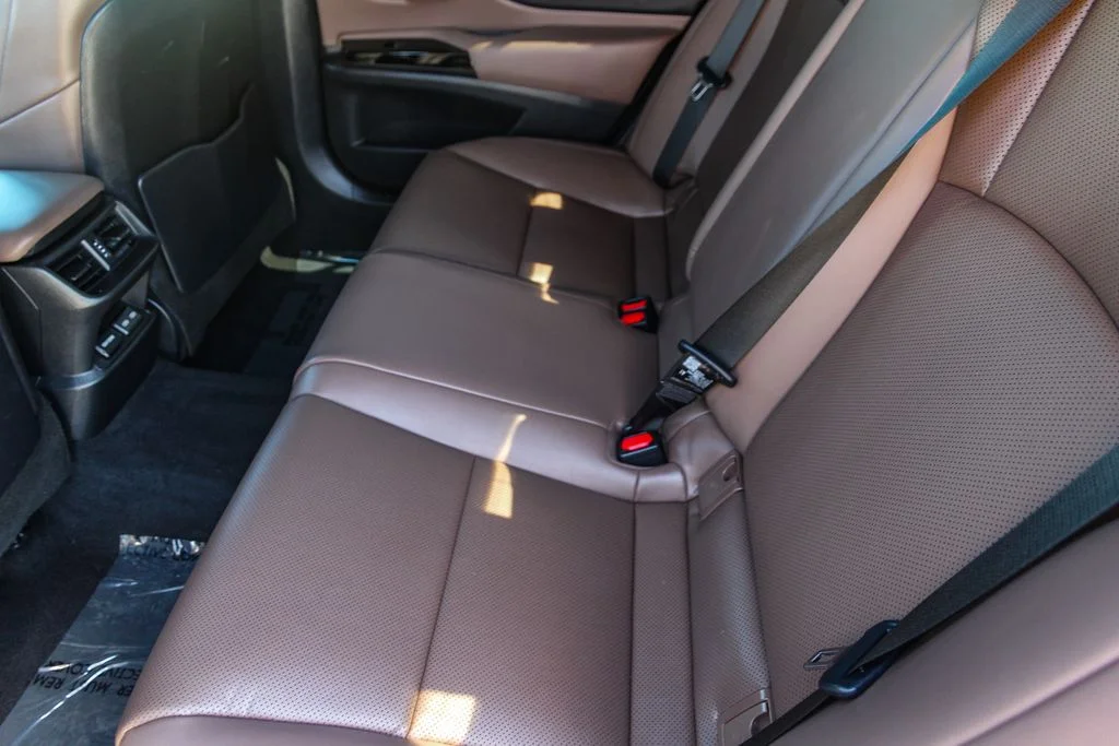 Used 2024 Black Lexus 350 image 20