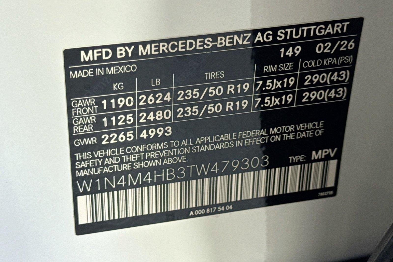 New 2026 Polar White Mercedes-Benz GLB 250 image 30