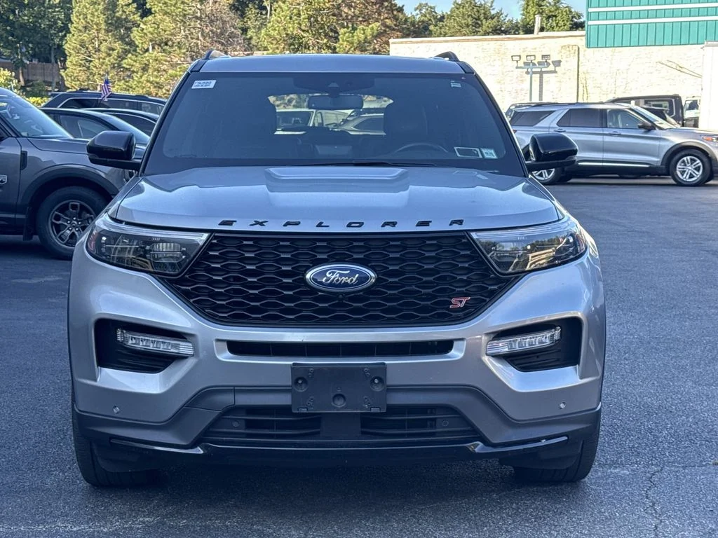 Used 2023 Silver Ford ST image 2