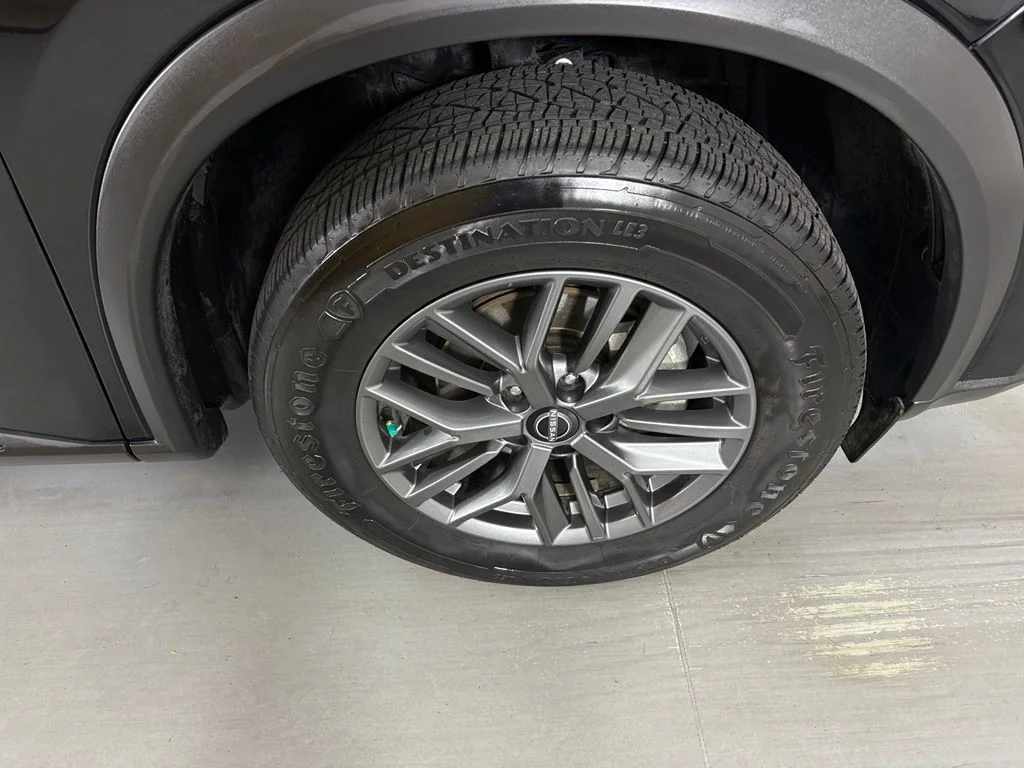 Used 2024 Black Nissan S image 10