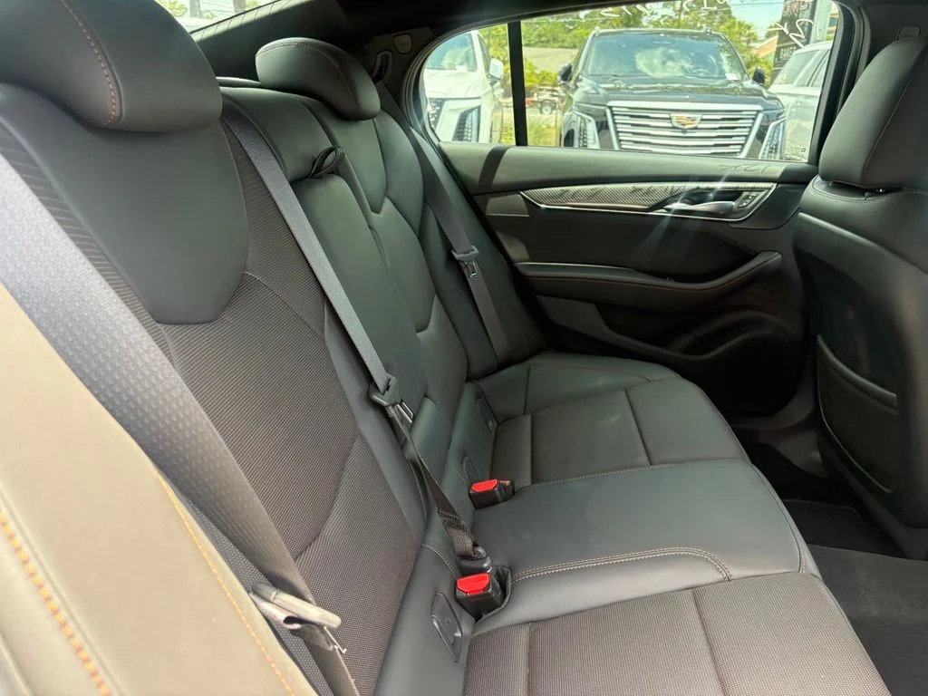 Used 2025 Drift Metallic Cadillac V-Series image 12