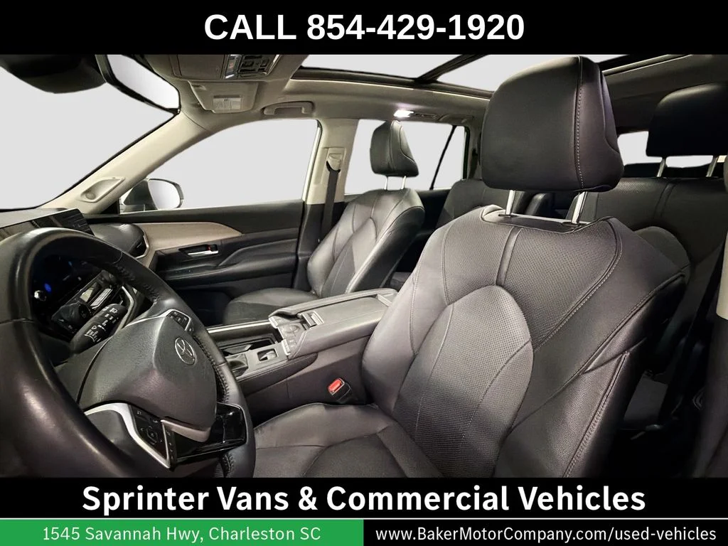 Used 2024 Pearl Toyota Limited image 5