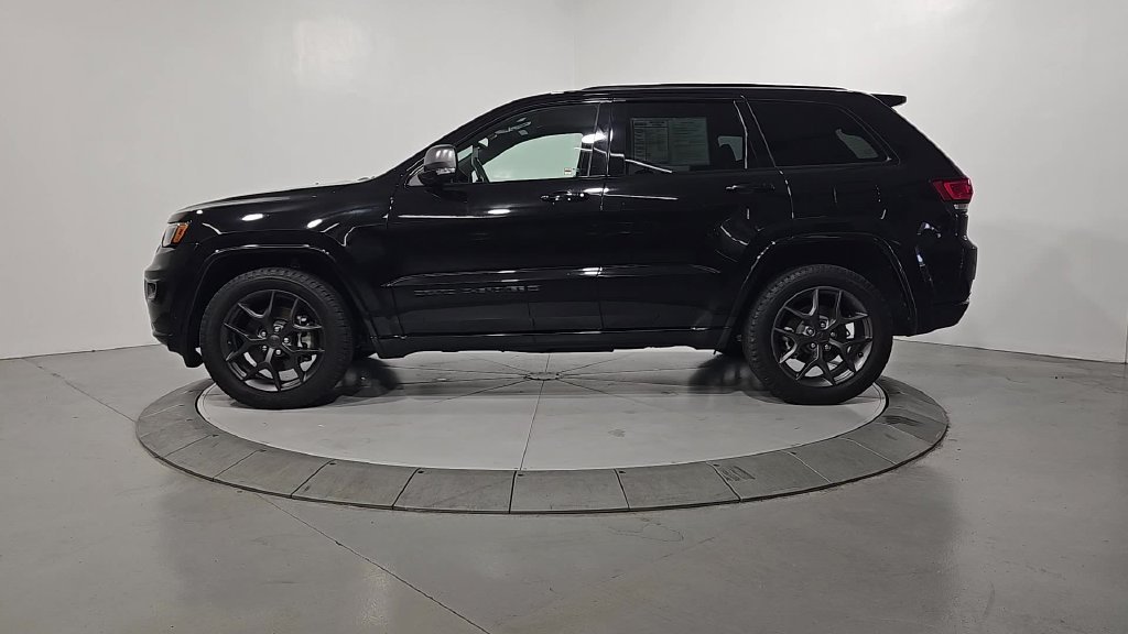 Used 2021 Black Jeep Limited image 2