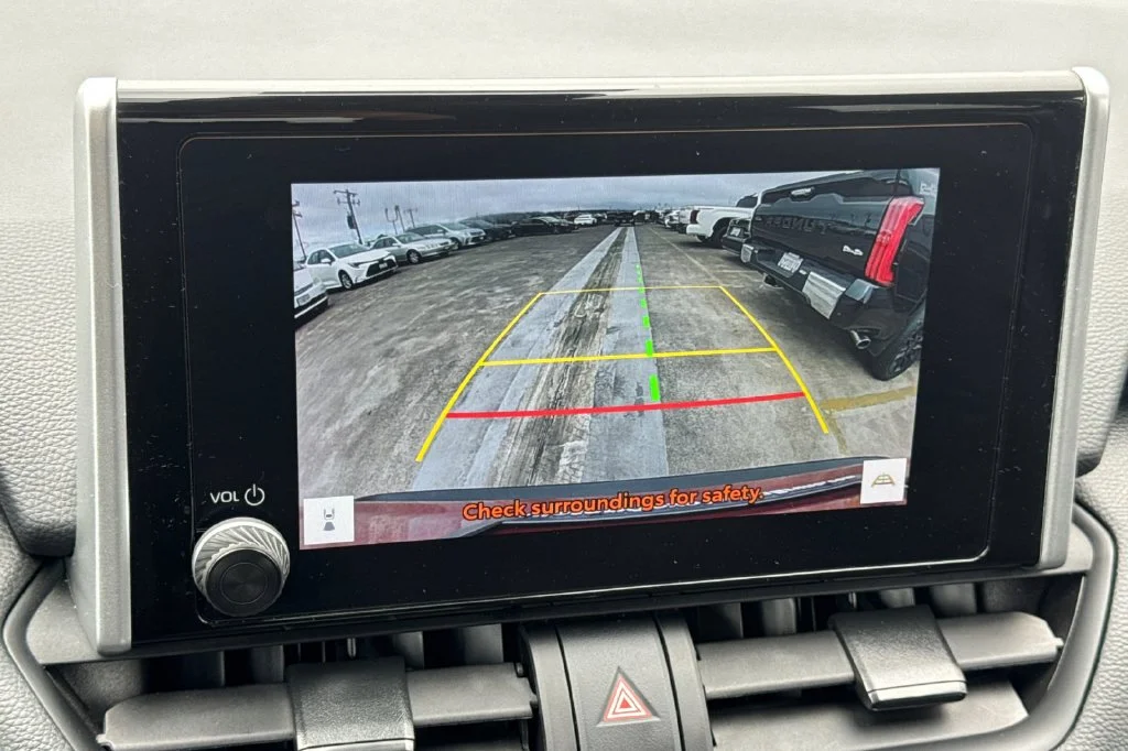 Used 2025 Pearl Toyota XLE image 24