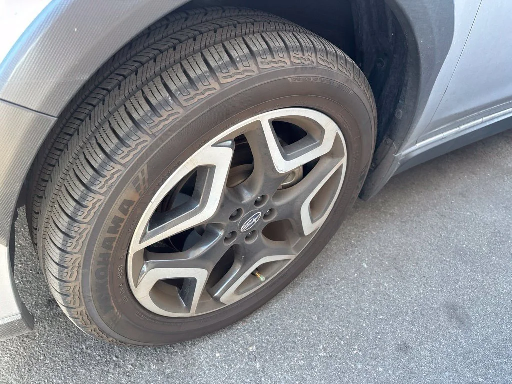 Used 2020 Silver Subaru Limited image 21