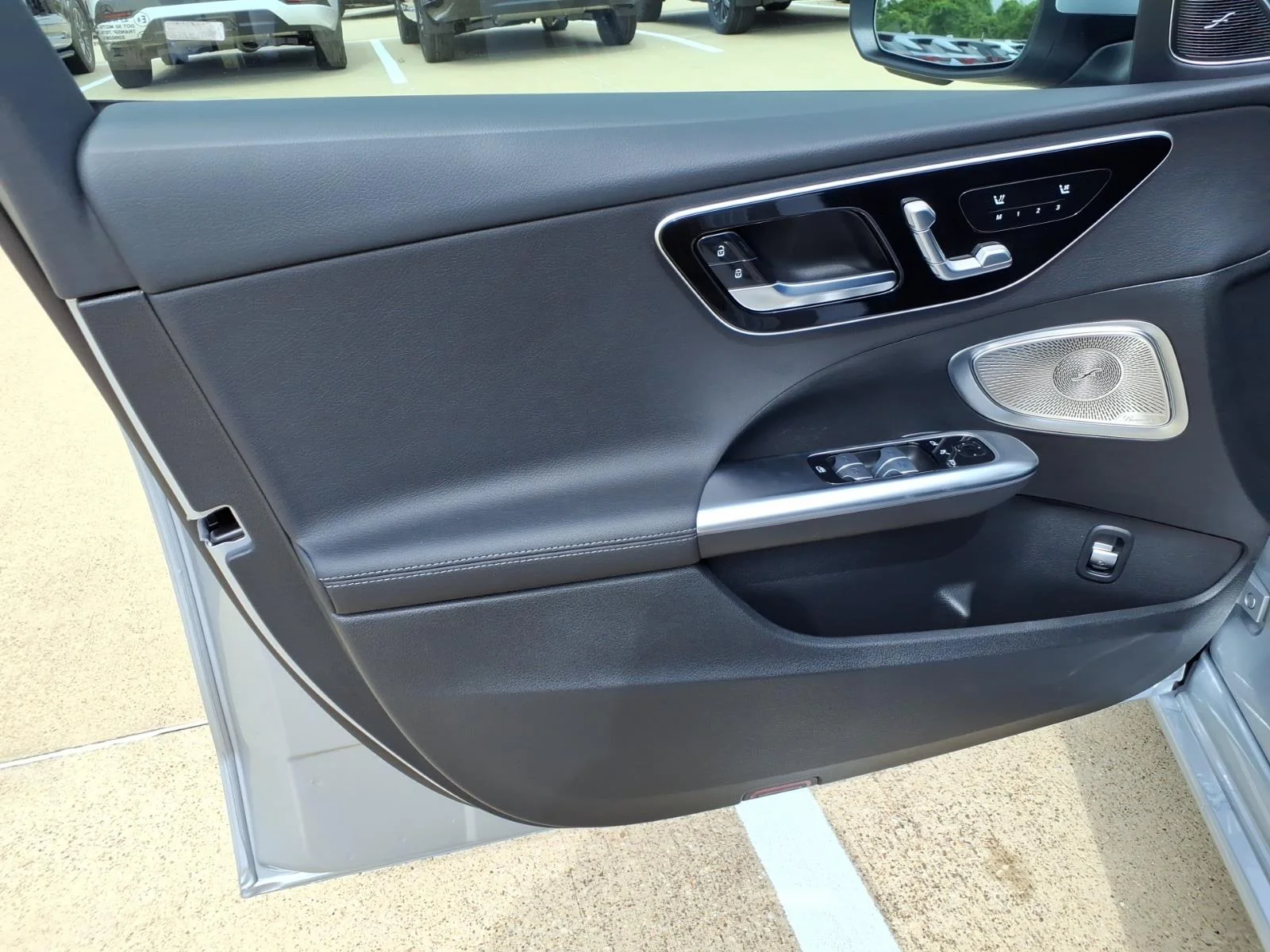 Used 2025 Cirrus Silver Metallic Mercedes-Benz C 300 image 18