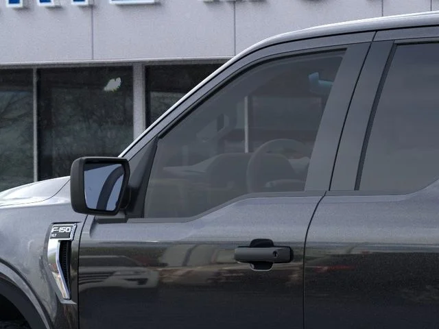 New 2026 Agate Black Metallic Ford XLT image 20