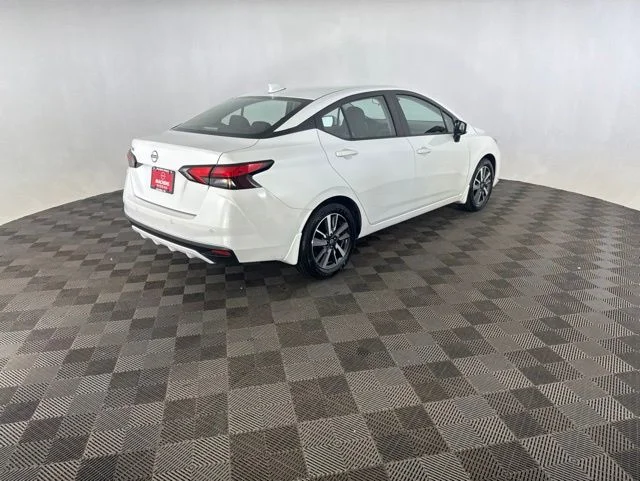 Used 2025 White Nissan 1.6 SV image 5