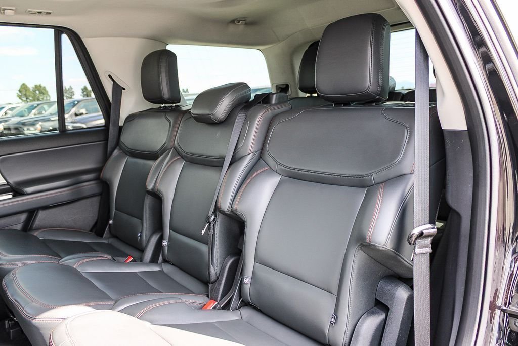 Used 2025 Black Metallic Ford Active image 19