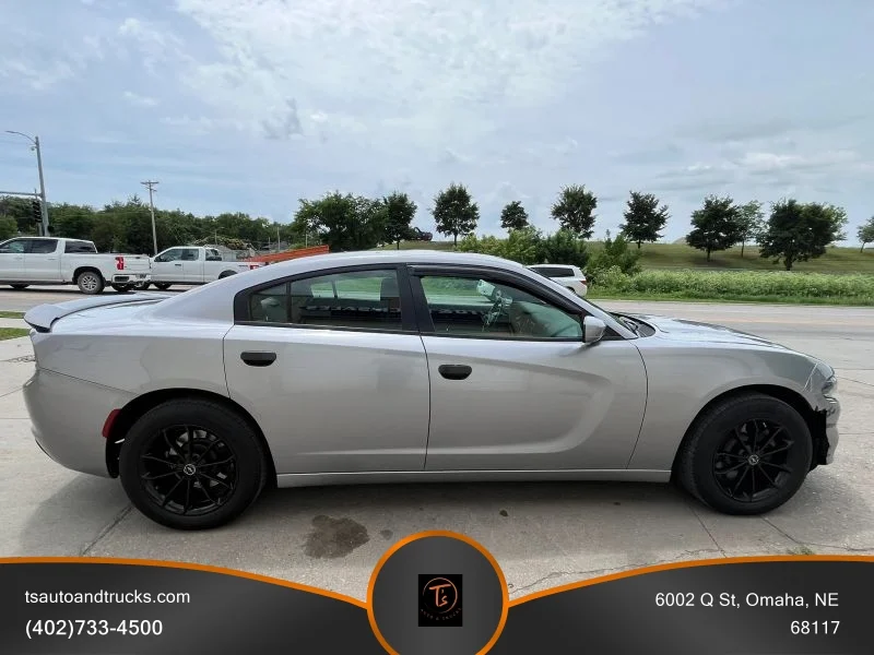 Used 2016 Silver Dodge Sedan 4D Police AWD 5.7L V8 image 16