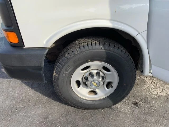 Used 2011 White Chevrolet Work Van image 35