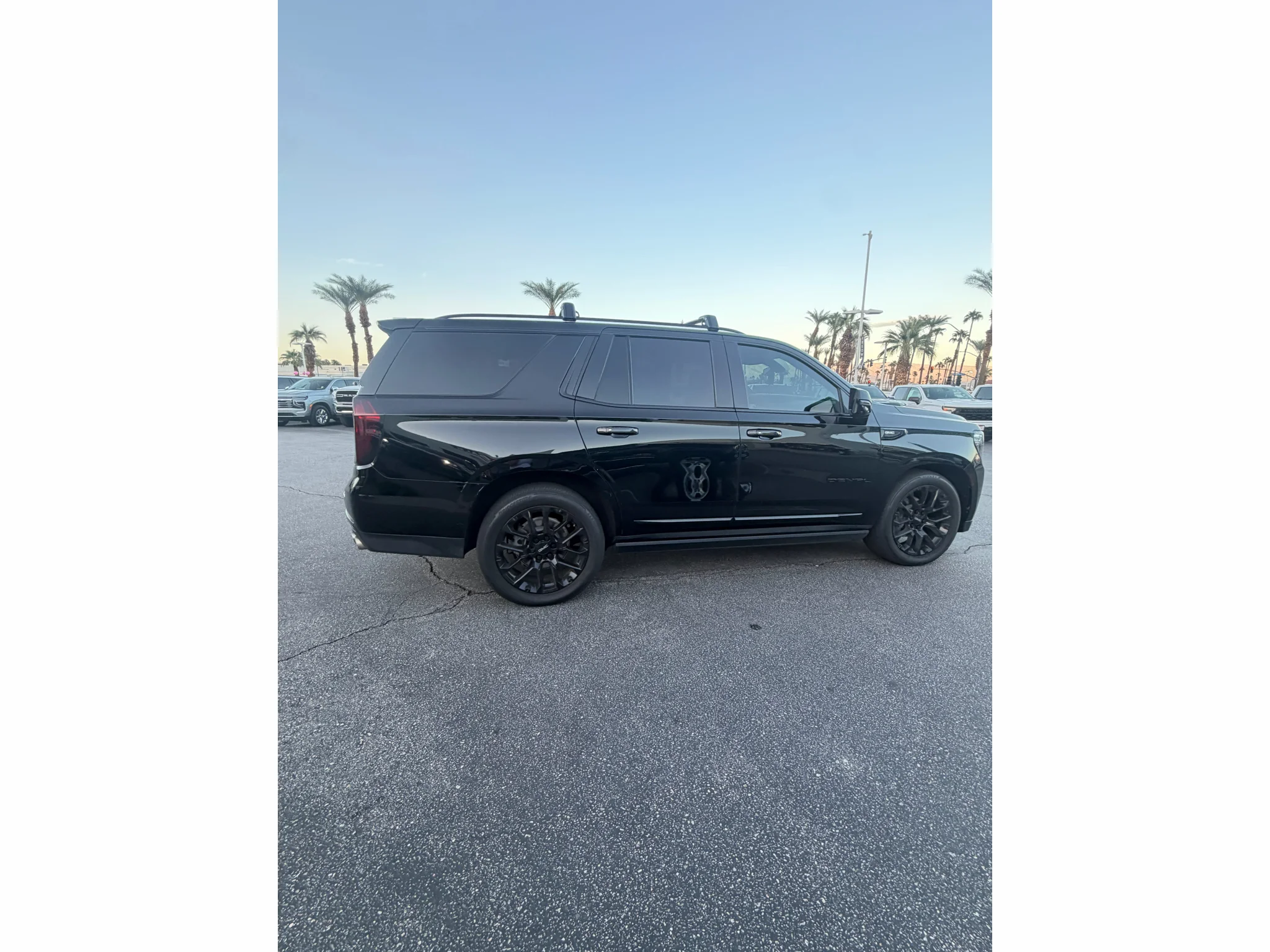 Used 2022 Onyx Black GMC Denali image 2