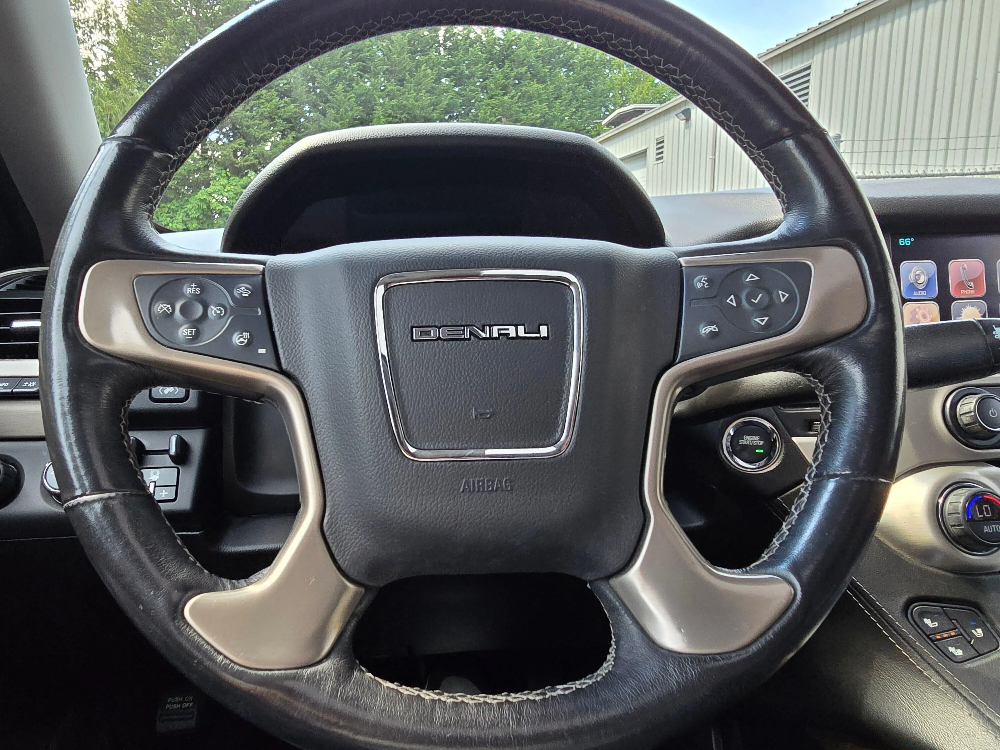 Used 2019 Sky GMC Denali image 18