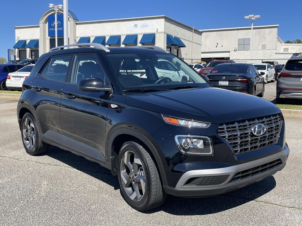 2025 Hyundai Venue SEL