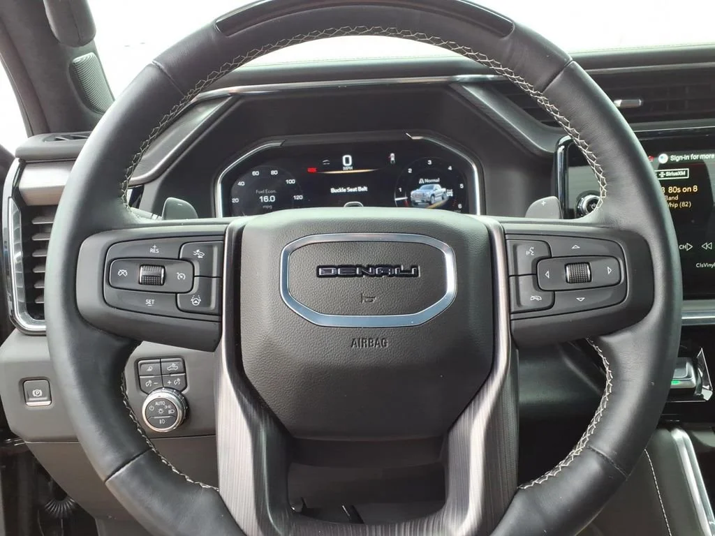 Used 2025 Onyx Black GMC Denali Ultimate image 25