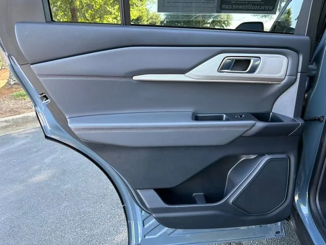 Used 2025 Blue Ford Active image 22