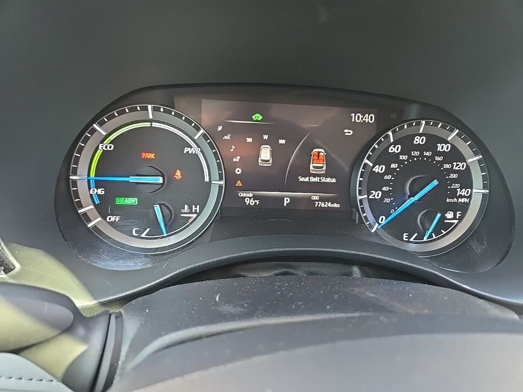 Used 2020 Moon Dust Toyota Platinum image 8