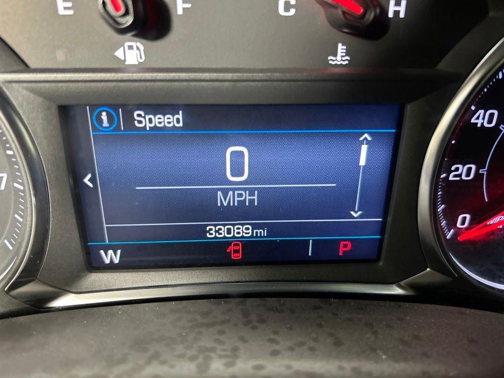 Used 2023 Summit White GMC SLE image 18