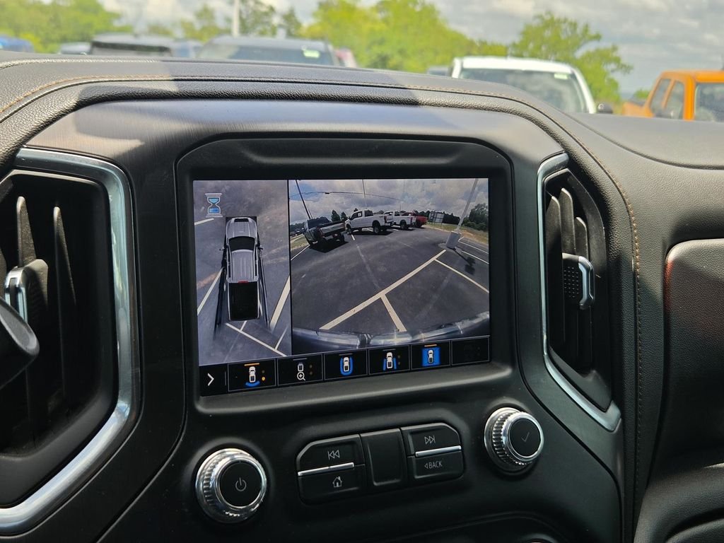 Used 2020 Gray GMC AT4 image 26