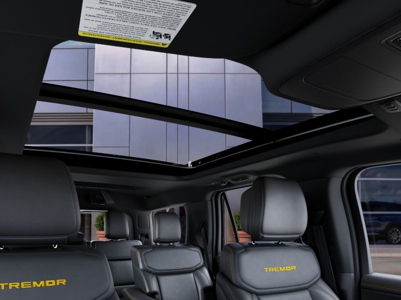 New 2027 Star White Metallic Tri-Coat Ford Tremor® image 22