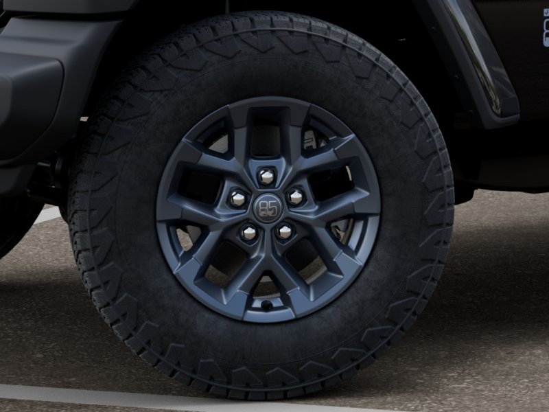 New 2026 Black Clear-Coat Exterior Paint Jeep  image 25