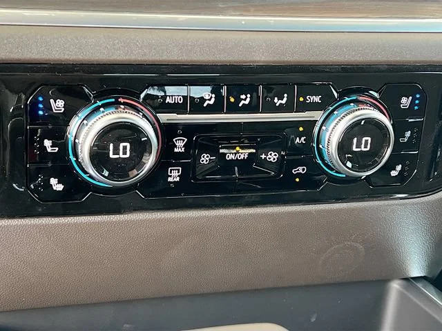 2026 GMC Sierra 1500 SLT - Photo 11