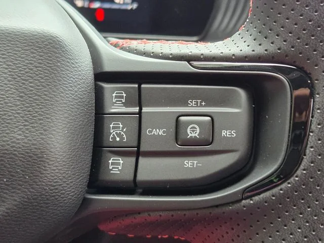 New 2026 Diamond Black Crystal Pearlcoat Dodge R/T image 21