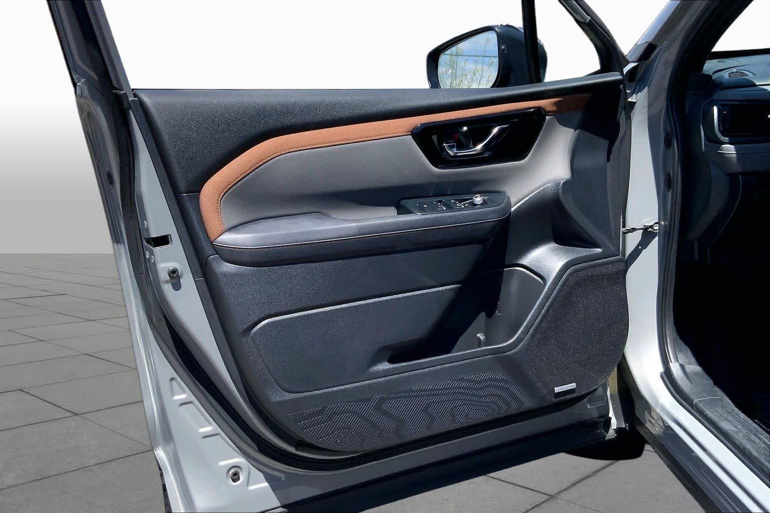 Used 2025 Magnetite Gray Metallic Subaru Sport image 19