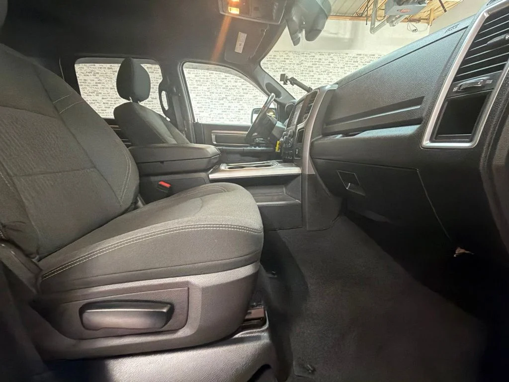 Used 2021 Bright White Clearcoat Ram Warlock image 11