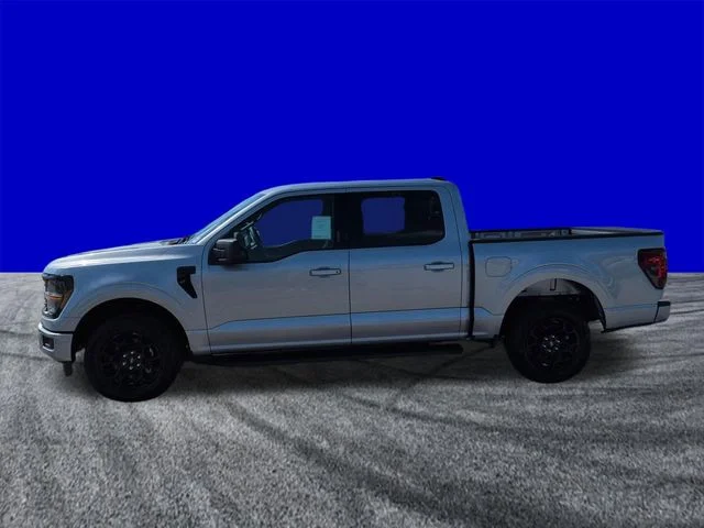 New 2026 Iconic Silver Metallic Ford XLT image 7