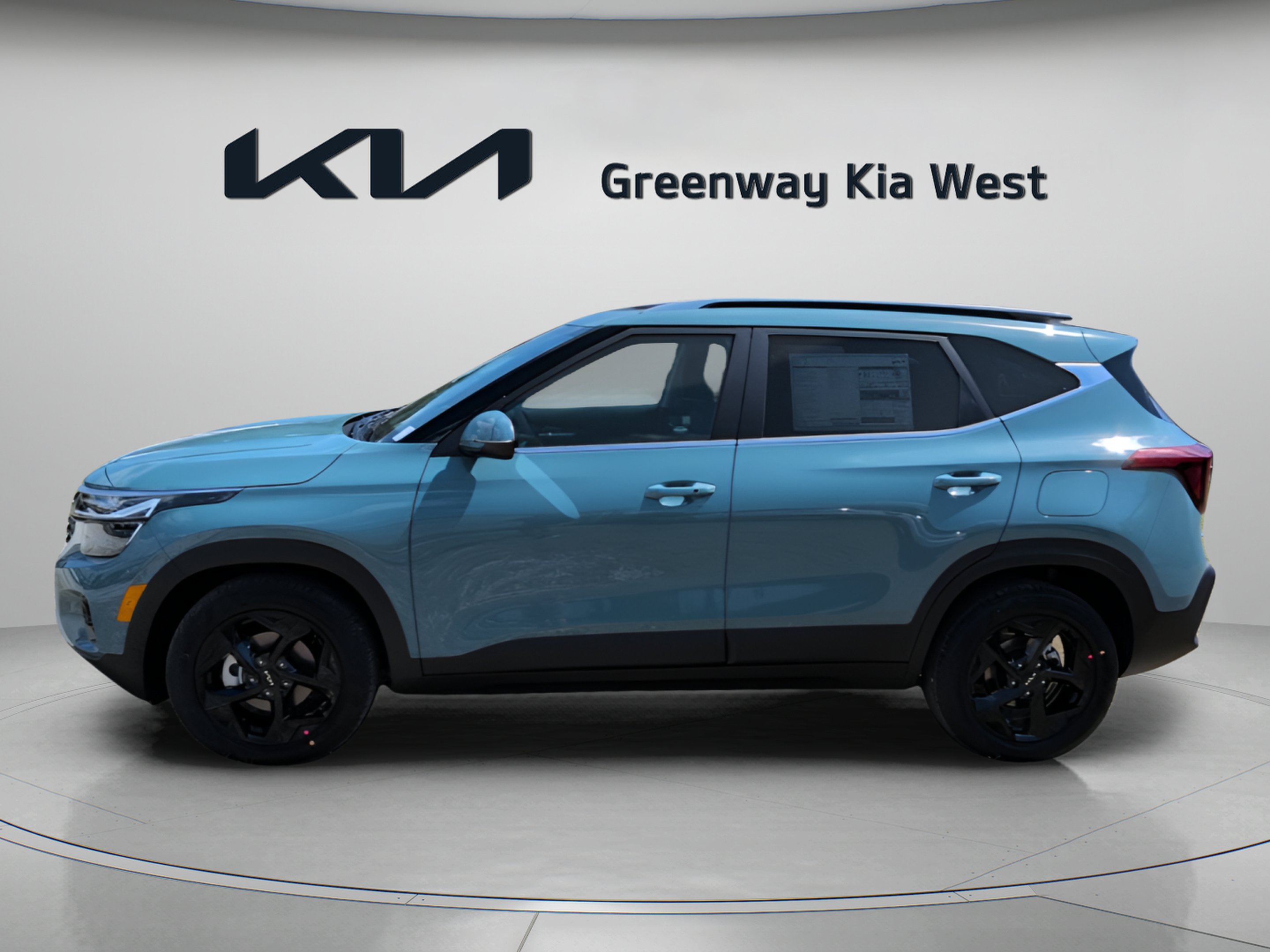 New 2026 Pluton Blue Kia EX image 5