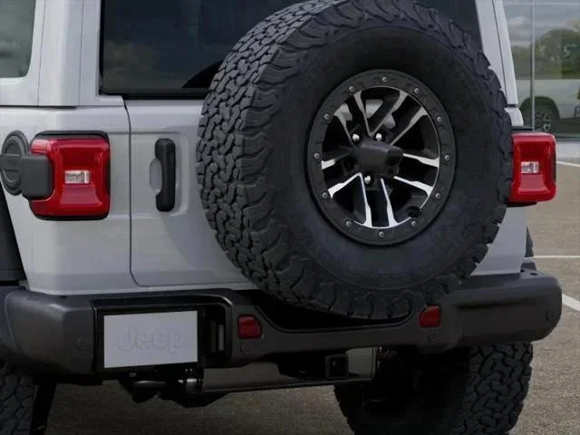 New 2026 Bright White Clear-Coat Exterior Paint Jeep Rubicon 392 image 41