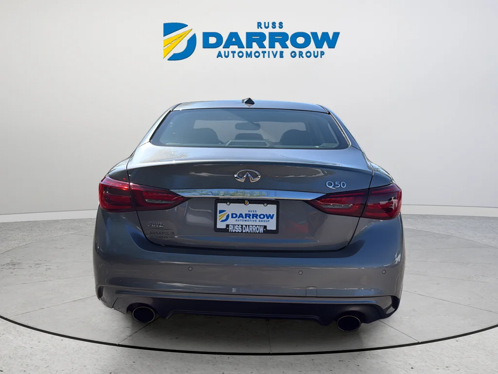 Used 2023 Gray INFINITI LUXE image 4
