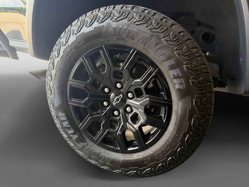 Used 2026 Black Chevrolet Trail Boss image 11