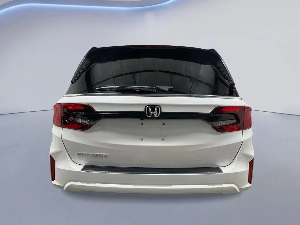 New 2026 Platinum White Pearl Honda EX-L image 4