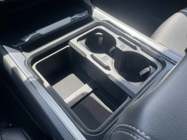 2025 Ford F-350 Super Duty Lariat - Photo 6