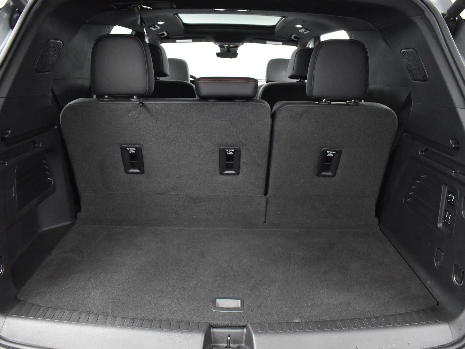 Used 2024 Sterling Gray Metallic Chevrolet RS image 9