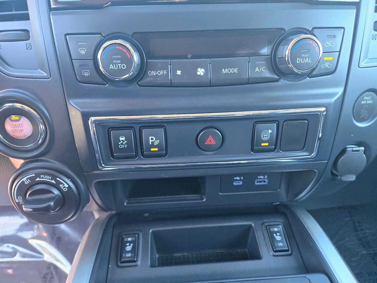 Used 2023  Nissan SV image 17