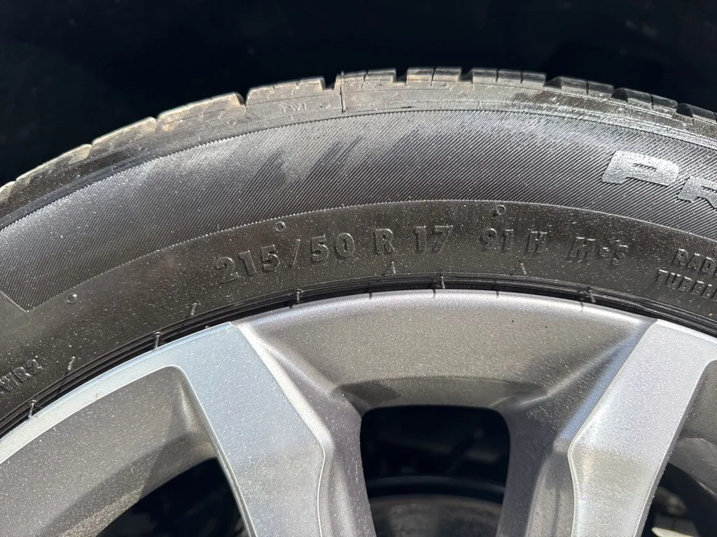 Used 2024 Silver Acura Base image 30