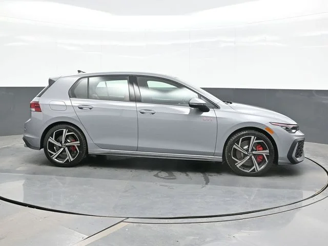 2026 Volkswagen Golf GTI SE - Photo 8