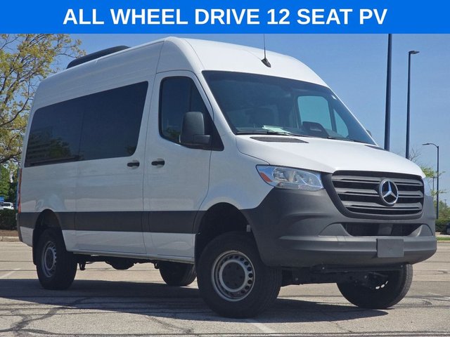 2025 Mercedes-Benz Sprinter 2500 Passenger 144 WB